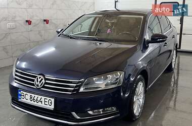 Volkswagen Passat 2012