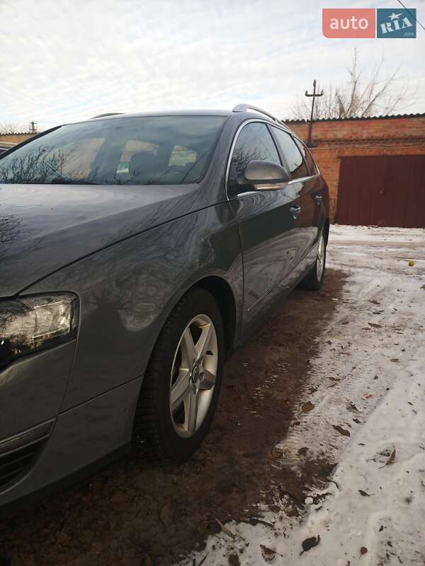Универсал Volkswagen Passat 2007 в Краснограде