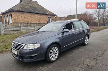 Універсал Volkswagen Passat 2010 в Миргороді