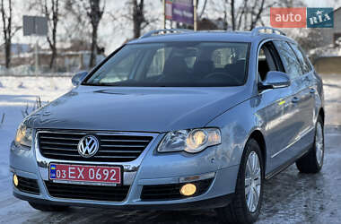 Універсал Volkswagen Passat 2009 в Старокостянтинові