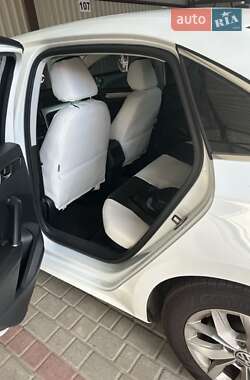 Седан Volkswagen Passat 2016 в 