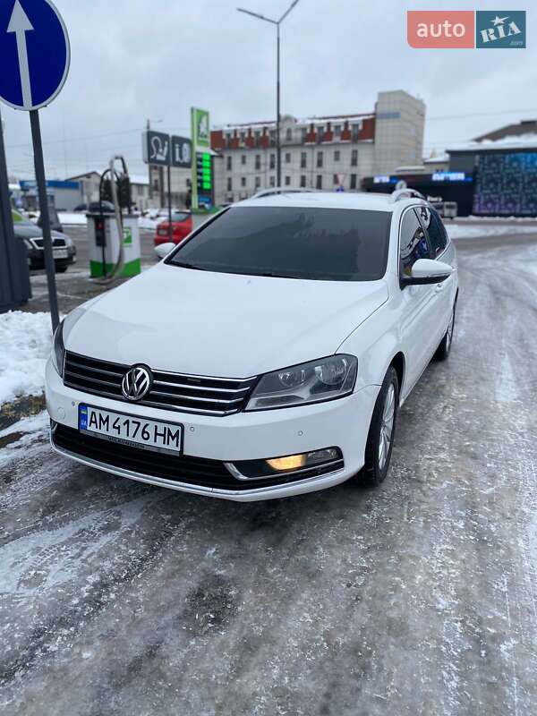 Volkswagen Passat 2011