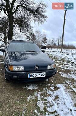 Універсал Volkswagen Passat 1993 в Червонограді