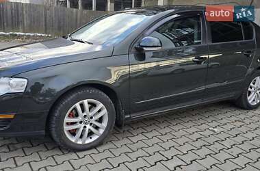 Седан Volkswagen Passat 2007 в Чернівцях