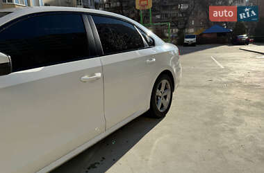 Седан Volkswagen Passat 2012 в Одессе