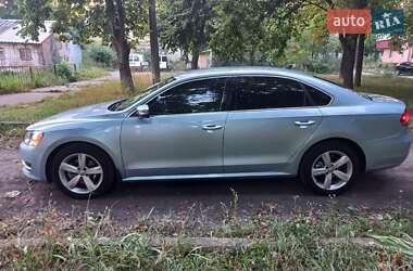 Седан Volkswagen Passat 2012 в Сумах