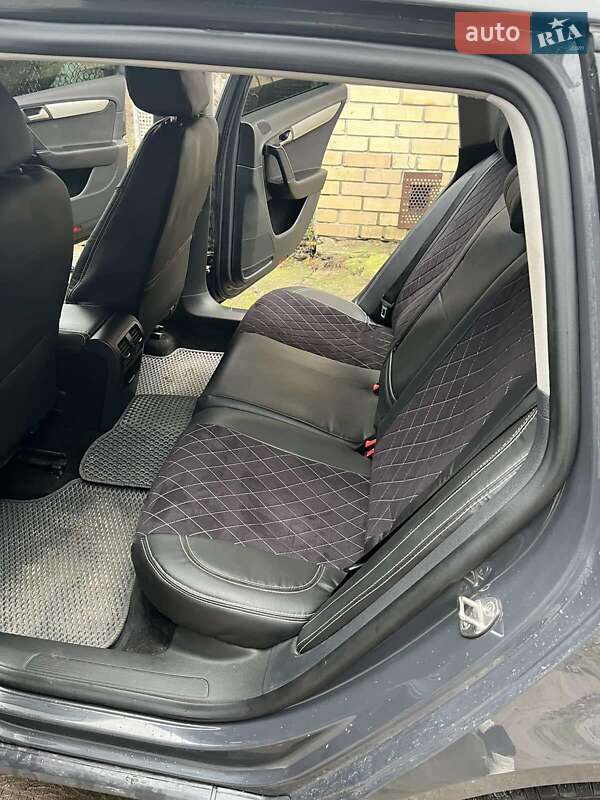Универсал Volkswagen Passat 2014 в Перемышлянах