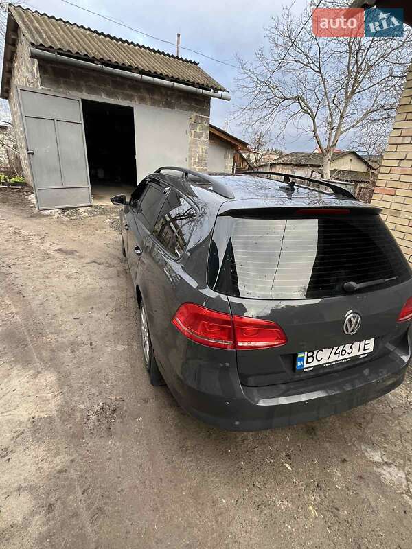 Универсал Volkswagen Passat 2014 в Перемышлянах