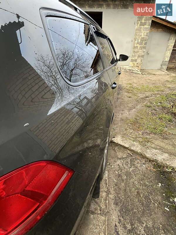 Универсал Volkswagen Passat 2014 в Перемышлянах