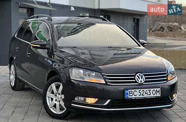 Volkswagen Passat 2011