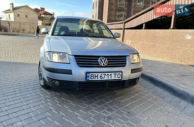 Седан Volkswagen Passat 2003 в Одесі