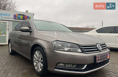 Седан Volkswagen Passat 2012 в Кривом Роге