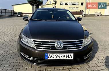 Седан Volkswagen Passat 2012 в Луцьку