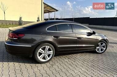 Седан Volkswagen Passat 2012 в Луцке