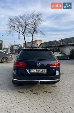 Универсал Volkswagen Passat 2011 в Ужгороде