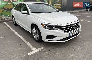 Седан Volkswagen Passat 2020 в Білогородці