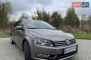 Універсал Volkswagen Passat 2010 в Львові