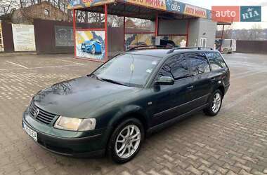 Універсал Volkswagen Passat 1998 в Глибокій