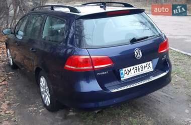 Універсал Volkswagen Passat 2014 в Житомирі