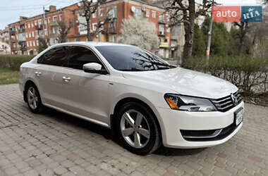 Седан Volkswagen Passat 2013 в Коломиї