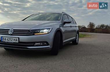 Универсал Volkswagen Passat 2019 в Новгородке