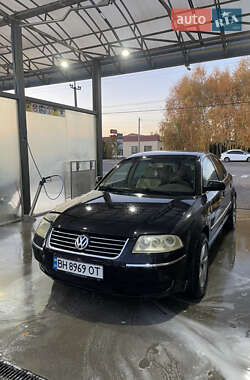 Седан Volkswagen Passat 2002 в Маяках