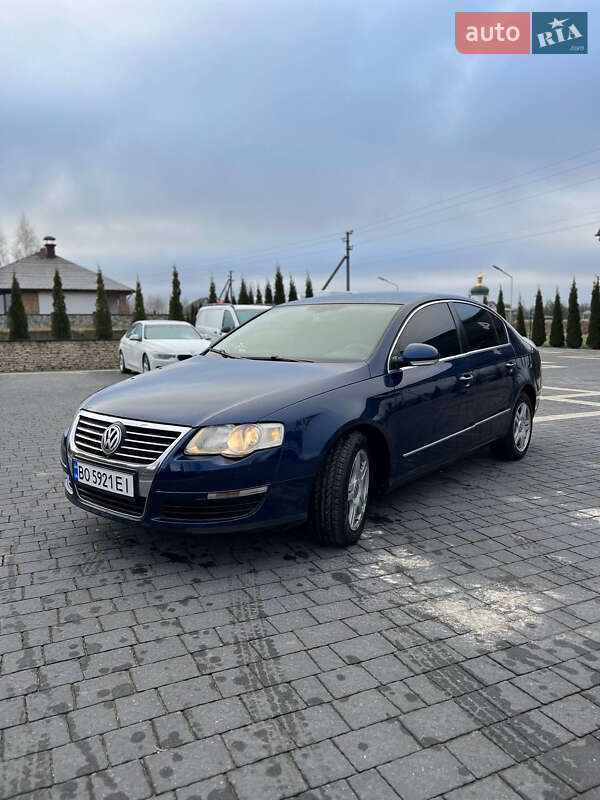 Седан Volkswagen Passat 2005 в Тернополе