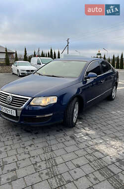 Седан Volkswagen Passat 2005 в Тернополе