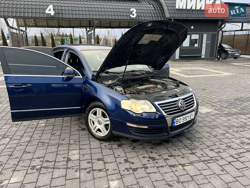 Седан Volkswagen Passat 2005 в Тернополе