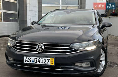 Универсал Volkswagen Passat 2020 в Ровно