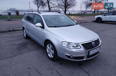 Універсал Volkswagen Passat 2008 в Черкасах