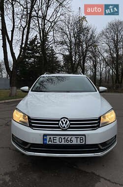 Универсал Volkswagen Passat 2011 в Кривом Роге