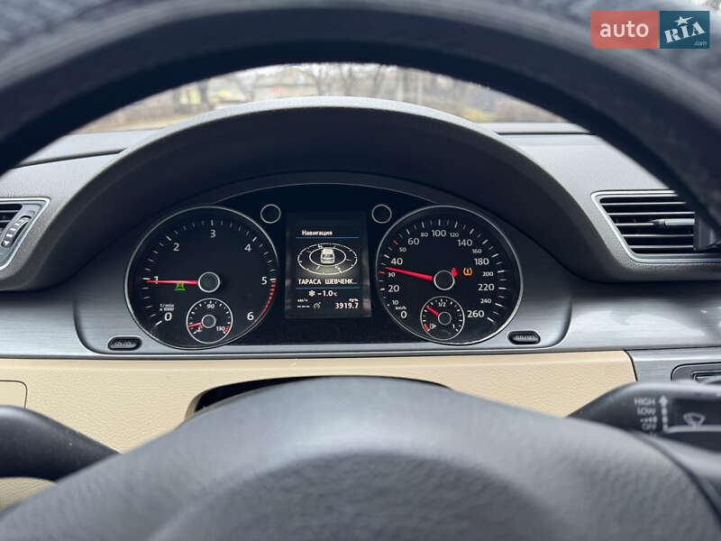 Универсал Volkswagen Passat 2014 в Каменец-Подольском