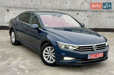 Volkswagen Passat 2020