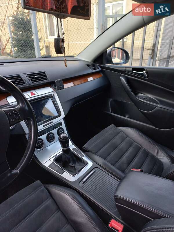 Універсал Volkswagen Passat 2007 в Винниках