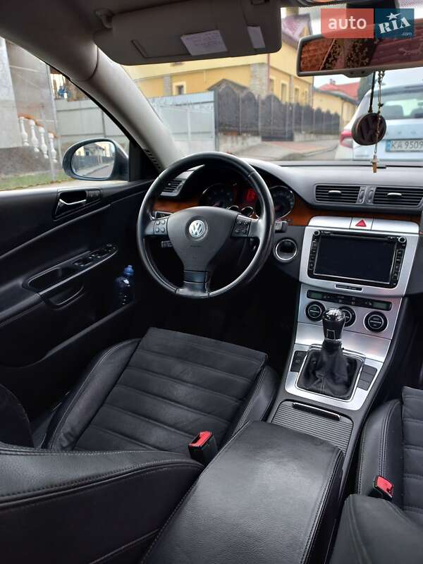 Універсал Volkswagen Passat 2007 в Винниках