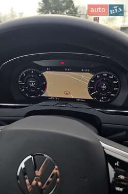 Универсал Volkswagen Passat 2019 в 