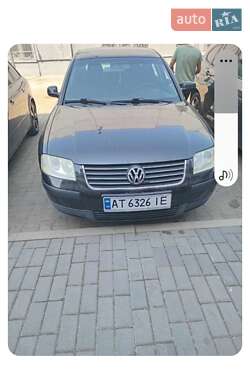 Седан Volkswagen Passat 2001 в Тлумачі