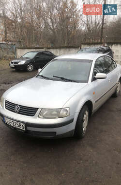 Седан Volkswagen Passat 1997 в Ніжині