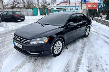 Седан Volkswagen Passat 2014 в Харькове