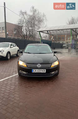 Седан Volkswagen Passat 2012 в Черкасах