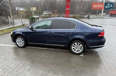 Седан Volkswagen Passat 2013 в Тернополі