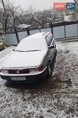 Універсал Volkswagen Passat 1990 в Чернівцях