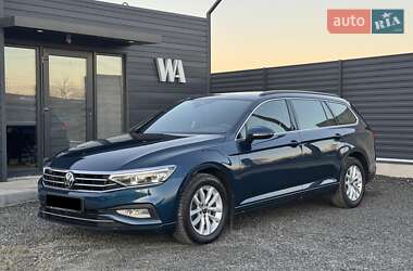 Універсал Volkswagen Passat 2021 в Луцьку