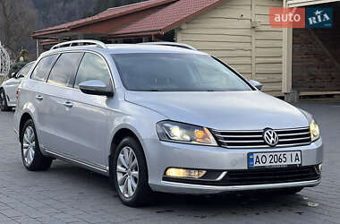 Універсал Volkswagen Passat 2012 в Міжгір'ї