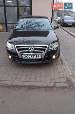 Седан Volkswagen Passat 2006 в Дубні