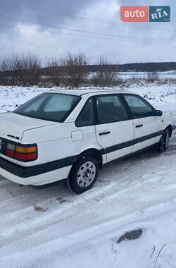 Седан Volkswagen Passat 1989 в 