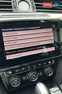 Седан Volkswagen Passat 2018 в Луцьку