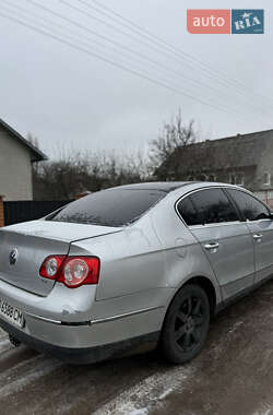 Седан Volkswagen Passat 2006 в Чернівцях