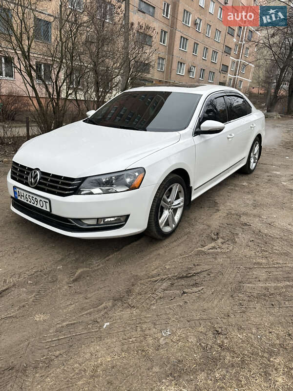 Седан Volkswagen Passat 2012 в Слов'янську